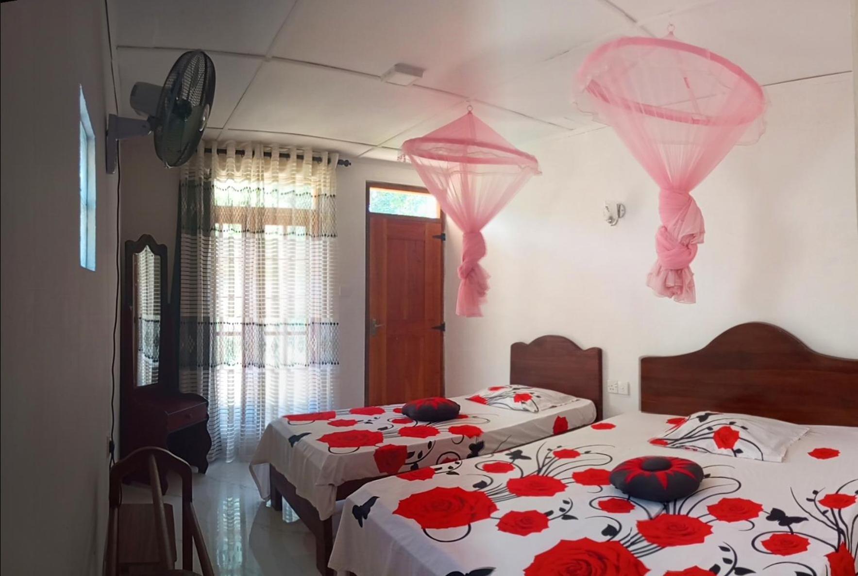 Pleasure Mount Homestay Ella Exterior photo